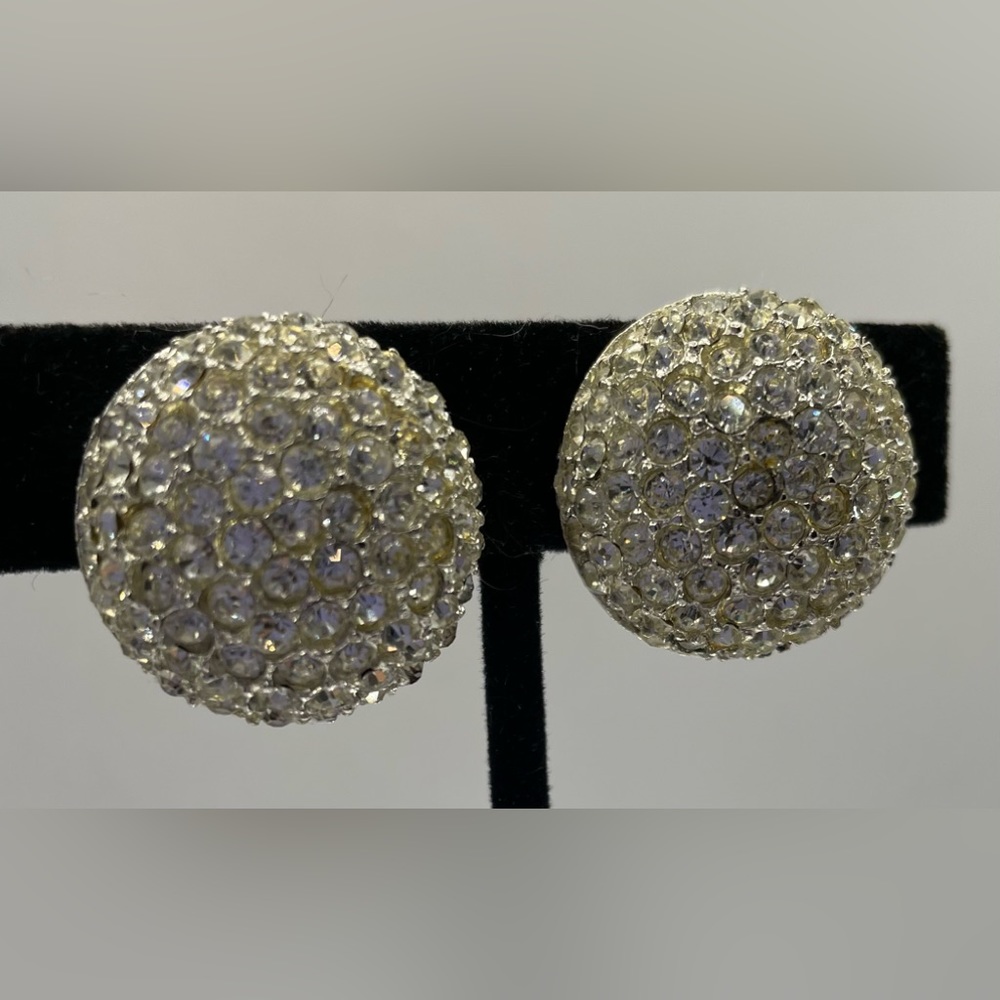 Vintage Vendome Signed Crystals Silver Tone Dome Button Clip On Earrings